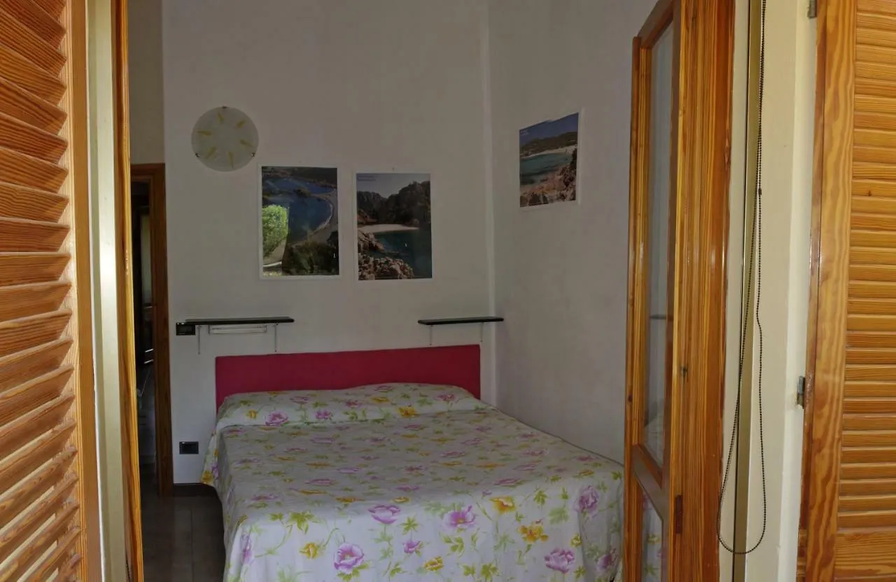 Vila La Rosa Rossa Isola Rossa Prázdninový dům